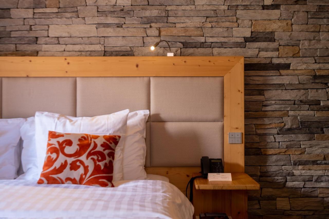 Junior Suite with Balcony